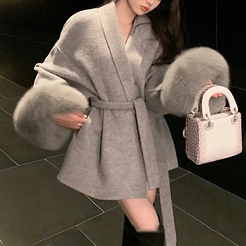 Elegant Fox Fur Wool Overcoat For Women – Short Double-Sided Wool Coat 2025