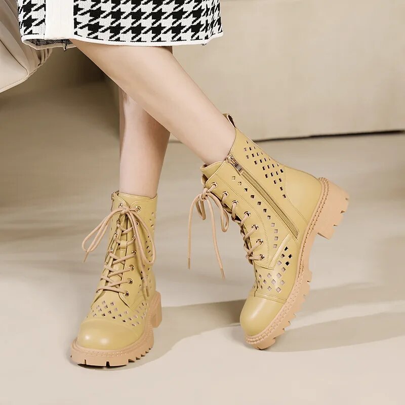 'Biona' Boots