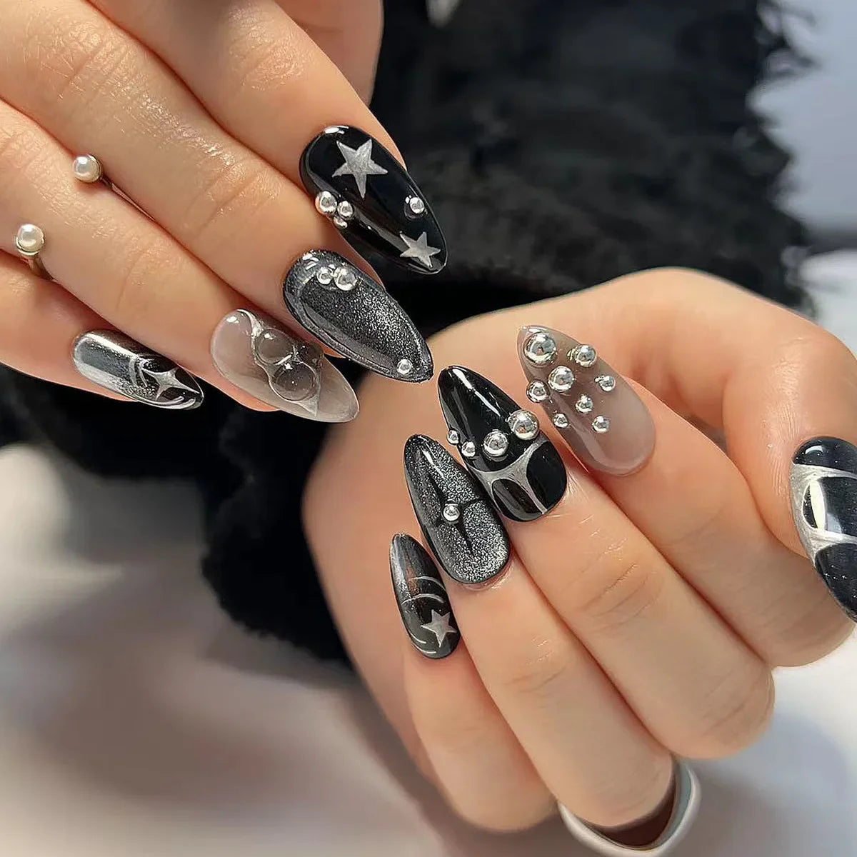  Red Spider Printed False Nail Halloween Nail Art Decor Press on Nails for Girl Gifts Short Round Cool y2k Style Fake Nail Tips -  - DYAVOR® 