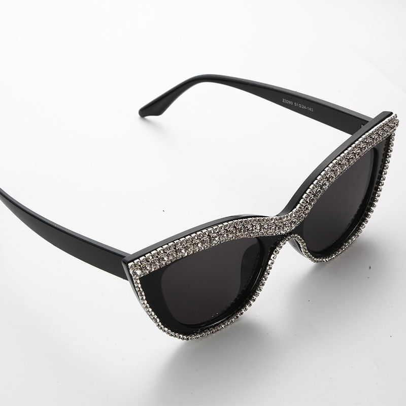  Women's Luxury Diamond Bling Shades Oculos Cat Eye Sunglasses - Women Sunglasses - DYAVOR® 
