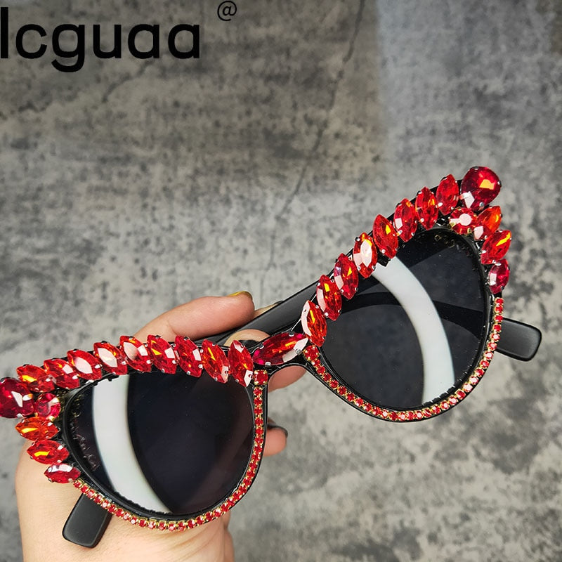 Women's Gradient Luxury Designer Crystal Cat Eyes Sunglasses - Women Sunglasses - DYAVOR® 