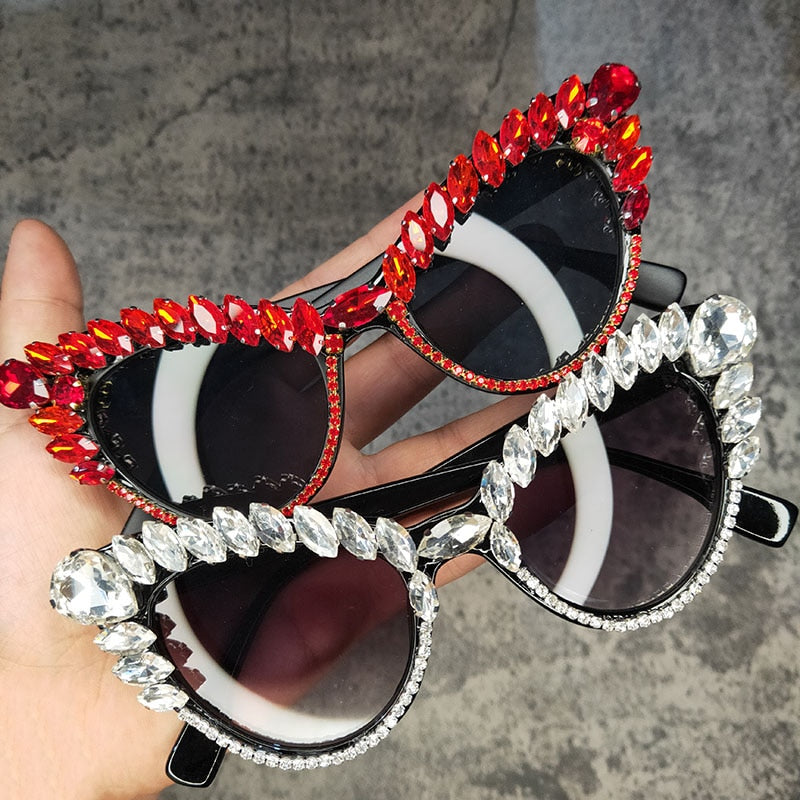  Women's Gradient Luxury Designer Crystal Cat Eyes Sunglasses - Women Sunglasses - DYAVOR® 