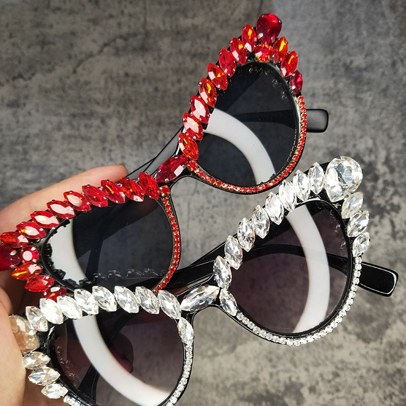  Women's Gradient Luxury Designer Crystal Cat Eyes Sunglasses - Women Sunglasses - DYAVOR® 