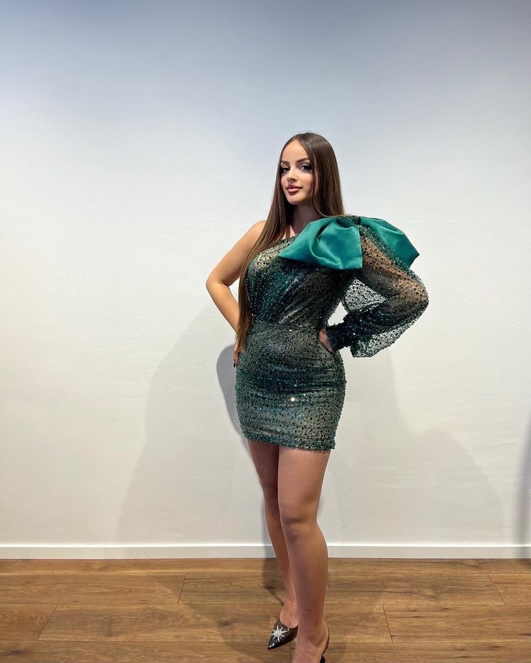  Designer Short One Shoulder Sequined Long Sleeve Tight Prom Dress - Prom Dresses - DYAVOR® 