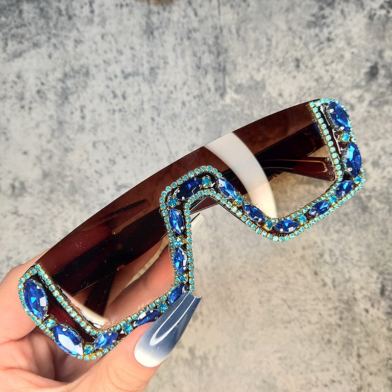  Women's Luxury Diamond Haft Frame Vintage One-piece Sunglasses - Women Sunglasses - DYAVOR® 