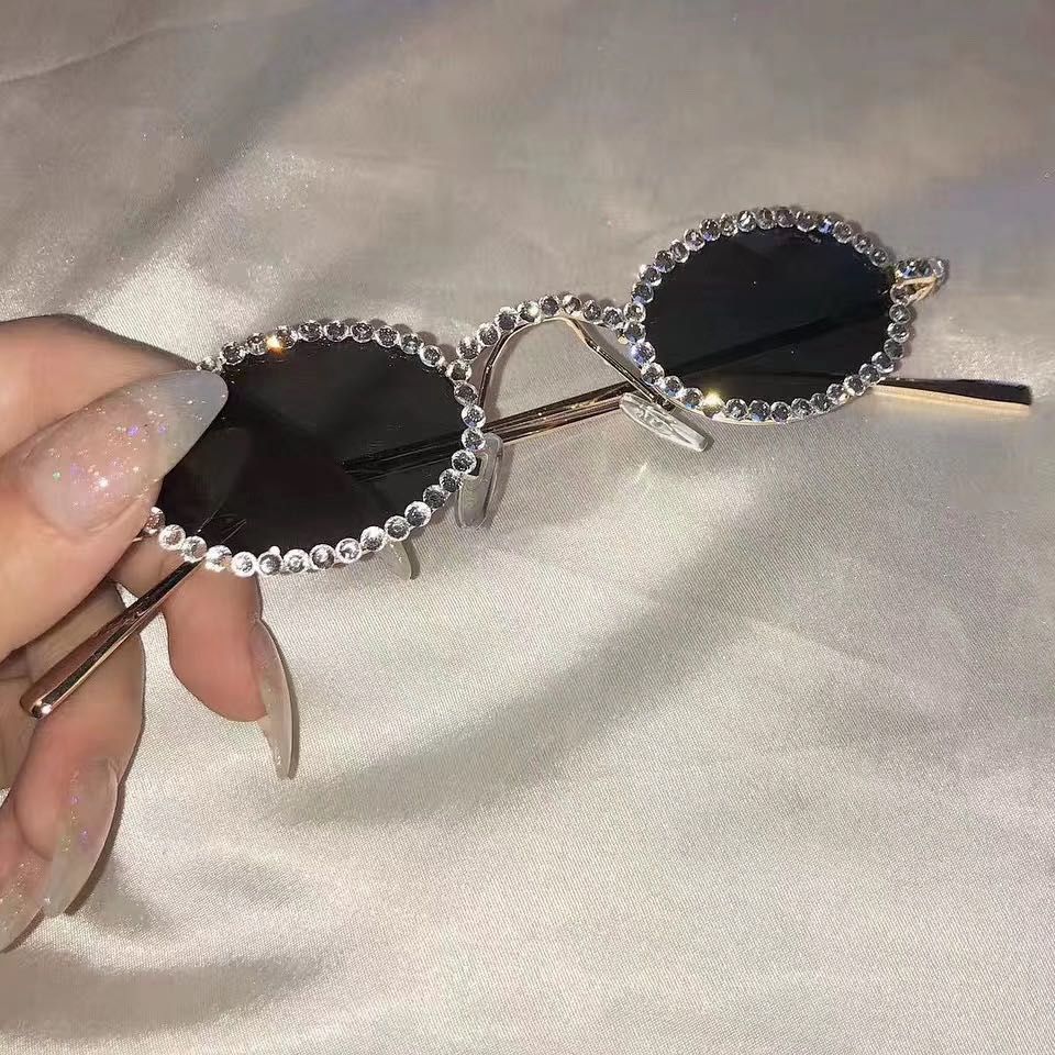  Women's Luxury Black Color Stainless Steel Diamond Designer Sunglasses - Women Sunglasses - DYAVOR® 