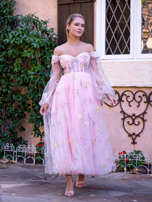  Sweetheart Neck Off the Shoulder Embroidered Tulle Prom Dress - Prom Dresses - DYAVOR® 