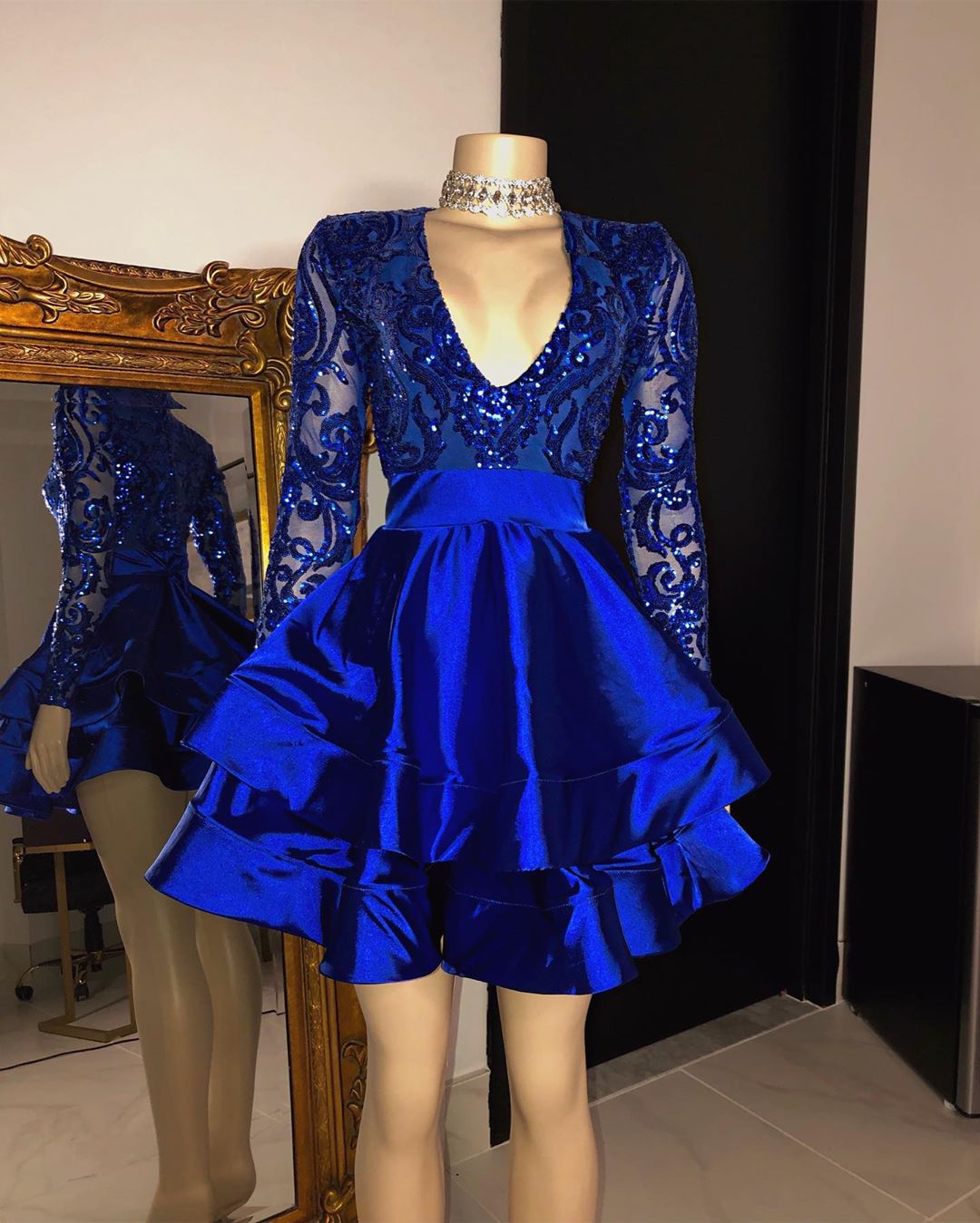  Royal Blue V-neck Long Sleeves Knee Length A-line Party Party Dresses - Prom Dresses - DYAVOR® 