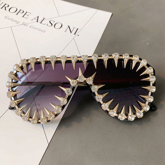  Unisex Luxury Steampunk Nail Diamond Rhinestones Oversized Sunglasses - Unisex Sunglasses - DYAVOR® 