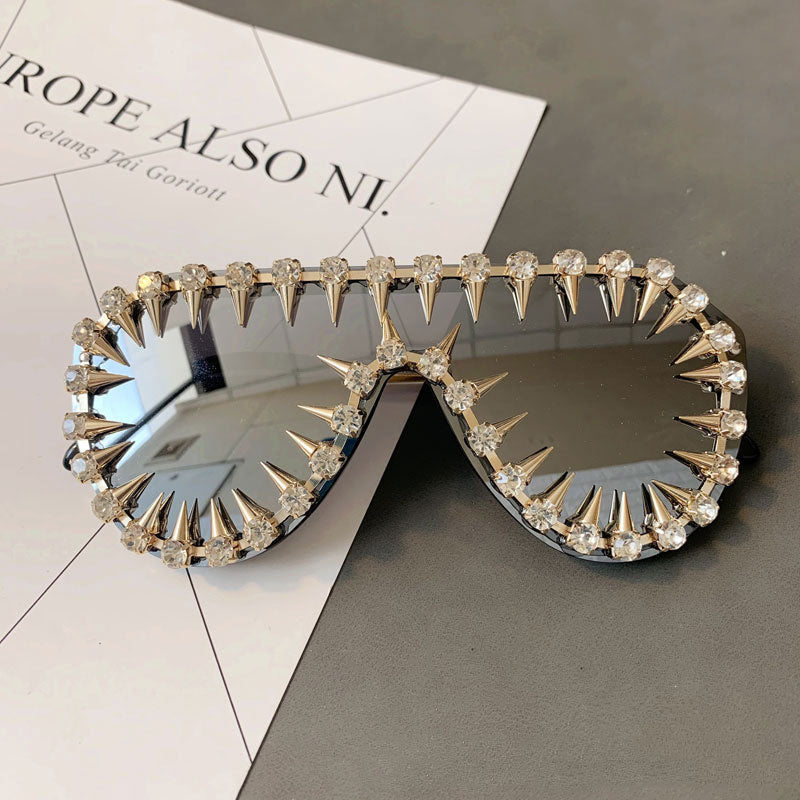  Unisex Luxury Steampunk Nail Diamond Rhinestones Oversized Sunglasses - Unisex Sunglasses - DYAVOR® 