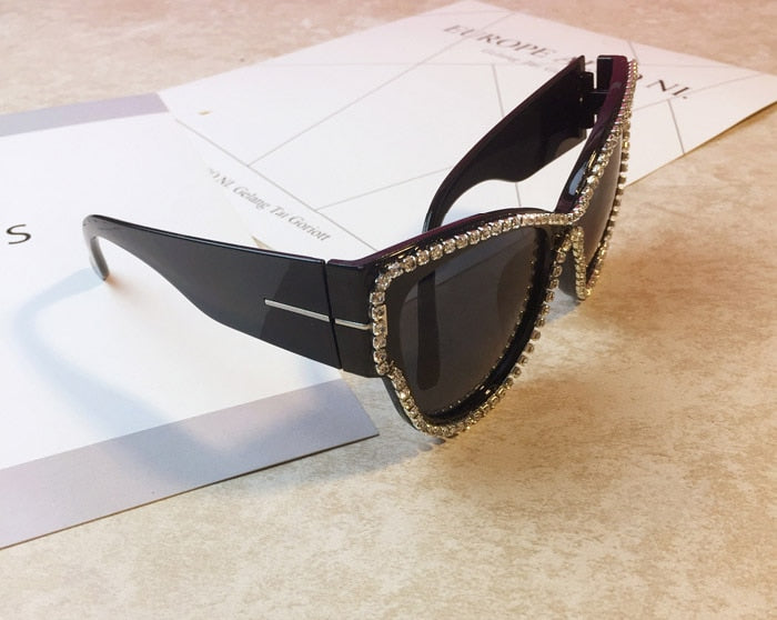  Women's Round Bling Diamond UV400 Luxury Eyewear Cateye Sunglasses - Women Sunglasses - DYAVOR® 