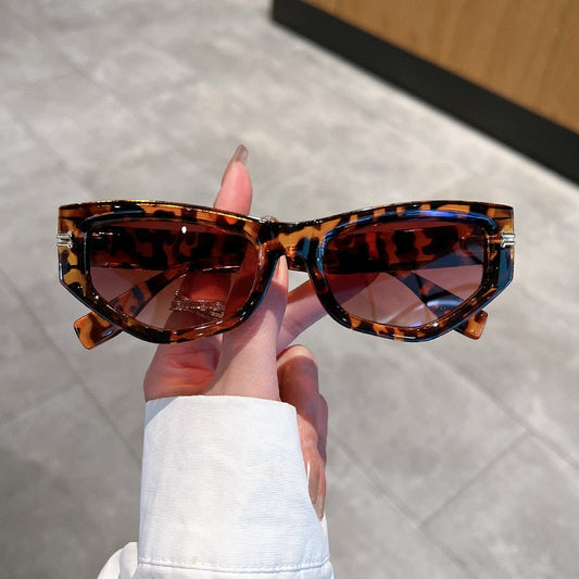  Unisex Luxury Vintage Gradient Shades Irregular Cat Eye Sunglasses - Unisex Sunglasses - DYAVOR® 