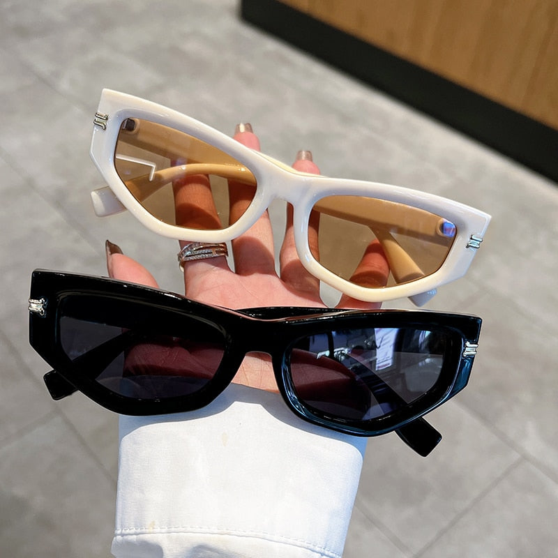  Unisex Luxury Vintage Gradient Shades Irregular Cat Eye Sunglasses - Unisex Sunglasses - DYAVOR® 