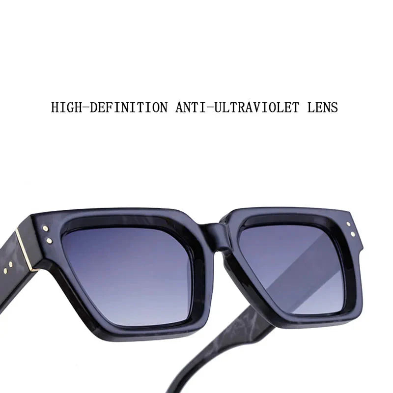  Men and Women Vintage Style Anti-UV400 Gradient Square Sunglasses - Unisex Sunglasses - DYAVOR® 
