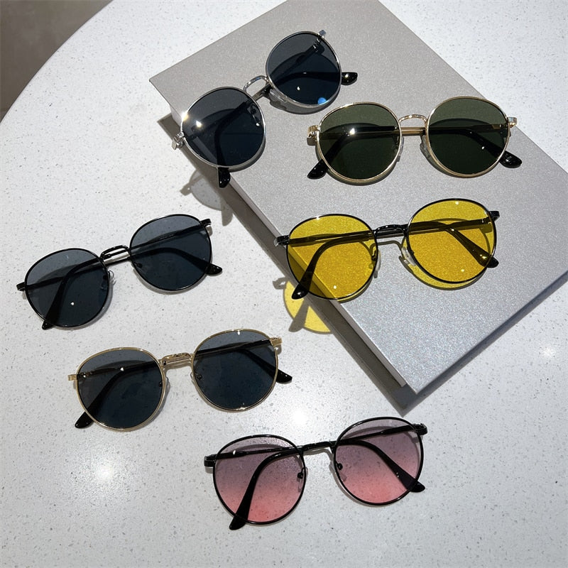  Men and Women Vintage Luxury Solid Gradient UV400 Round Sunglasses - Unisex Sunglasses - DYAVOR® 