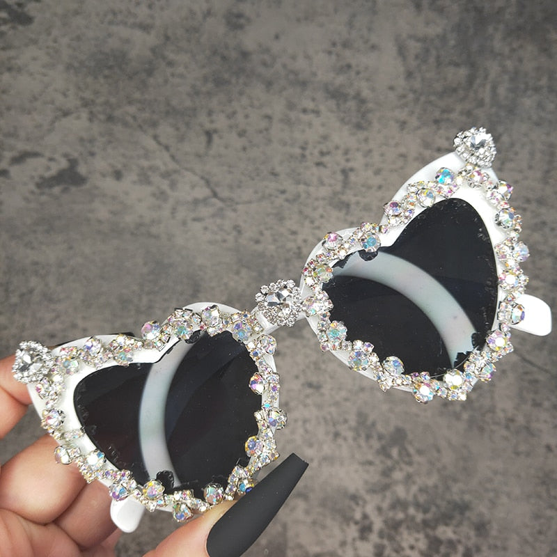 Women's Vintage Hip-Hop Crystal Diamond Heart-Shaped Sunglasses - Women Sunglasses - DYAVOR® 