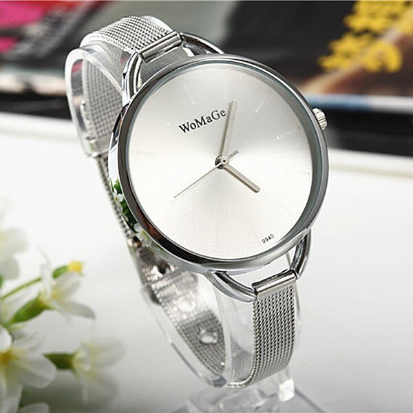 Gold Fashion Bracelet Stainless Steel Quartz Wristwatches for Women