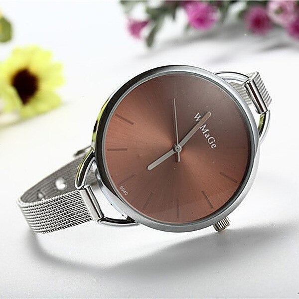 Gold Fashion Bracelet Stainless Steel Quartz Wristwatches for Women