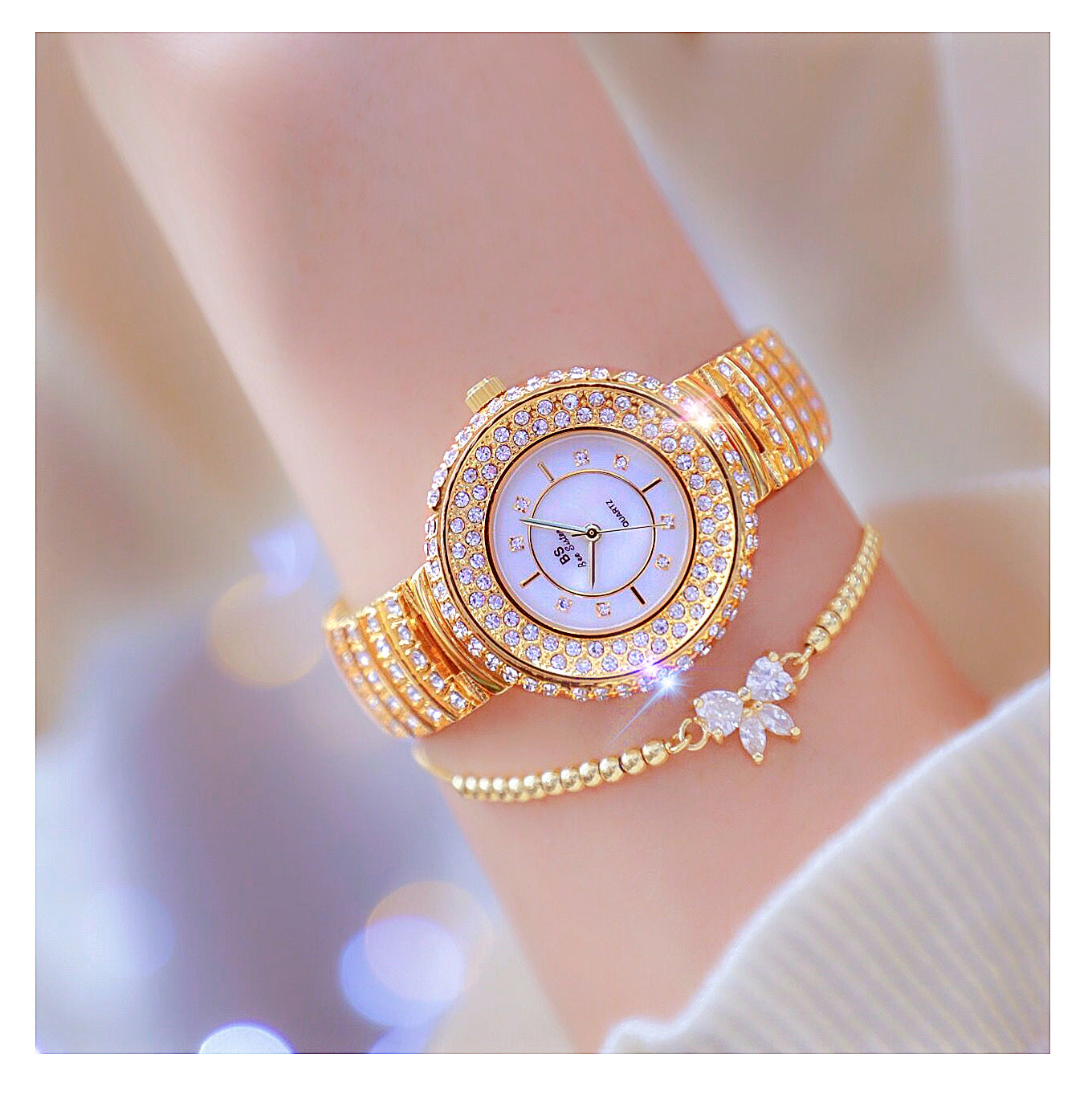  Hip Hop Women's Stainless Steel Silver Diamond Decor Quartz Wristwatch - Watches for Women - DYAVOR® 