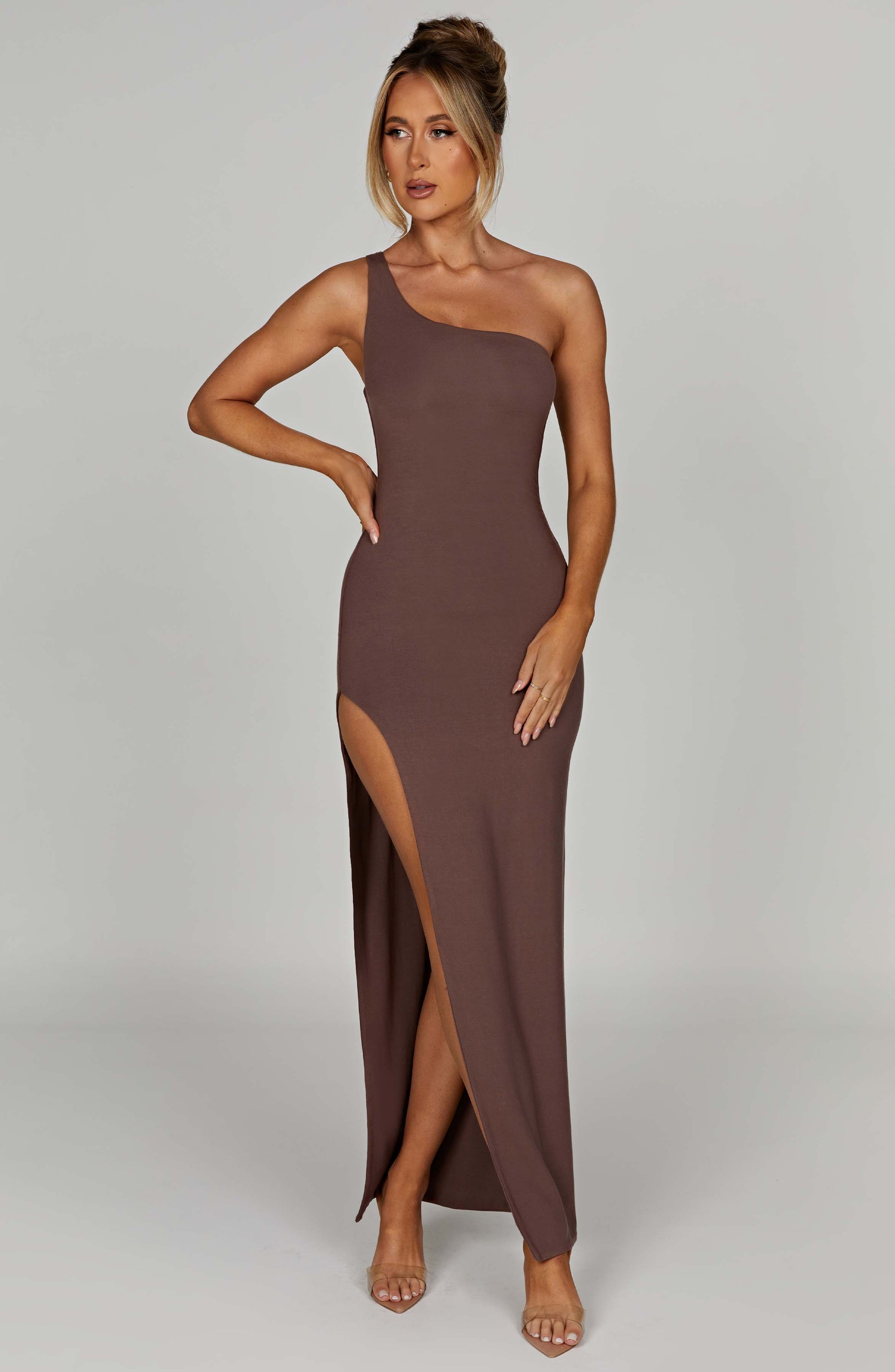  London Maxi Dress - Chocolate - Dress - DYAVOR® 