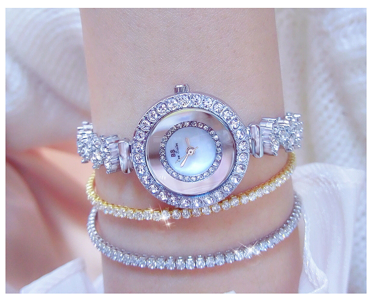  Luxury Hip Hop Women's Diamonds Decor White Dial Sports Bracelet Wristwatch - Watches for Women - DYAVOR® 