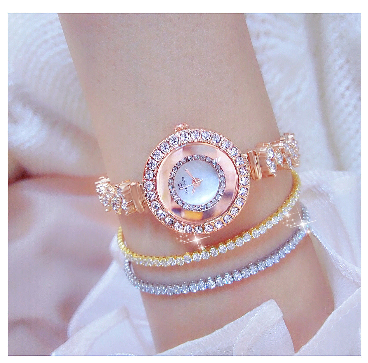  Luxury Hip Hop Women's Diamonds Decor White Dial Sports Bracelet Wristwatch - Watches for Women - DYAVOR® 