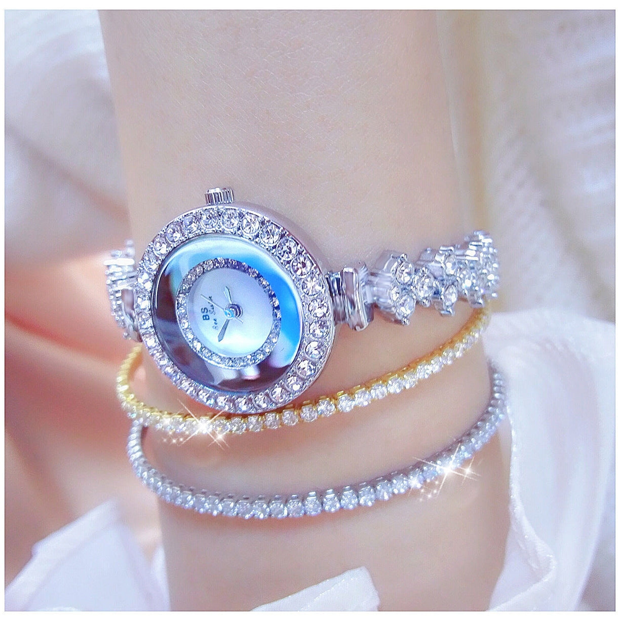  Luxury Hip Hop Women's Diamonds Decor White Dial Sports Bracelet Wristwatch - Watches for Women - DYAVOR® 
