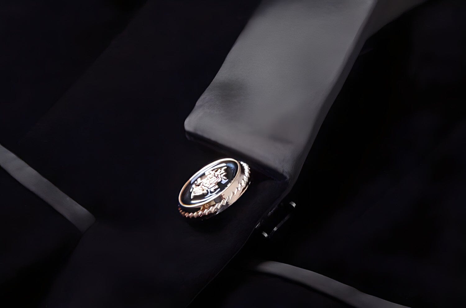  The Camille Velvet Slim Fit Blazer - Multiple Colors -  - DYAVOR® 