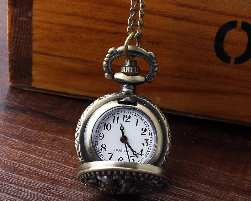  Vintage Small Bird Flower Pattern Arabic Numerals Dial Hollow Pocket Watch - Unisex Style Watches - DYAVOR® 