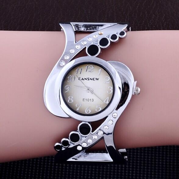 Women's Bangle Style Luxury Rhinestone Crystal Quartz Wristwatches