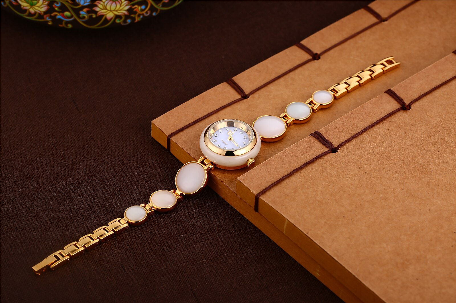  Women's Natural Hetian Jade Stainless Steel Waterproof Wrist Watch - Watches for Women - DYAVOR® 